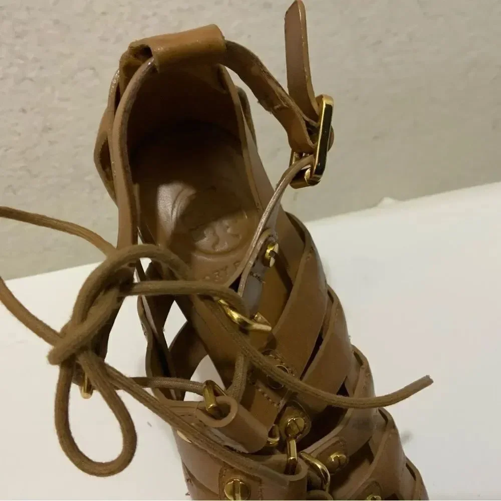 Tory Burch Gladiator Lace Up studded gold platform sandals Tan size 7.5 M